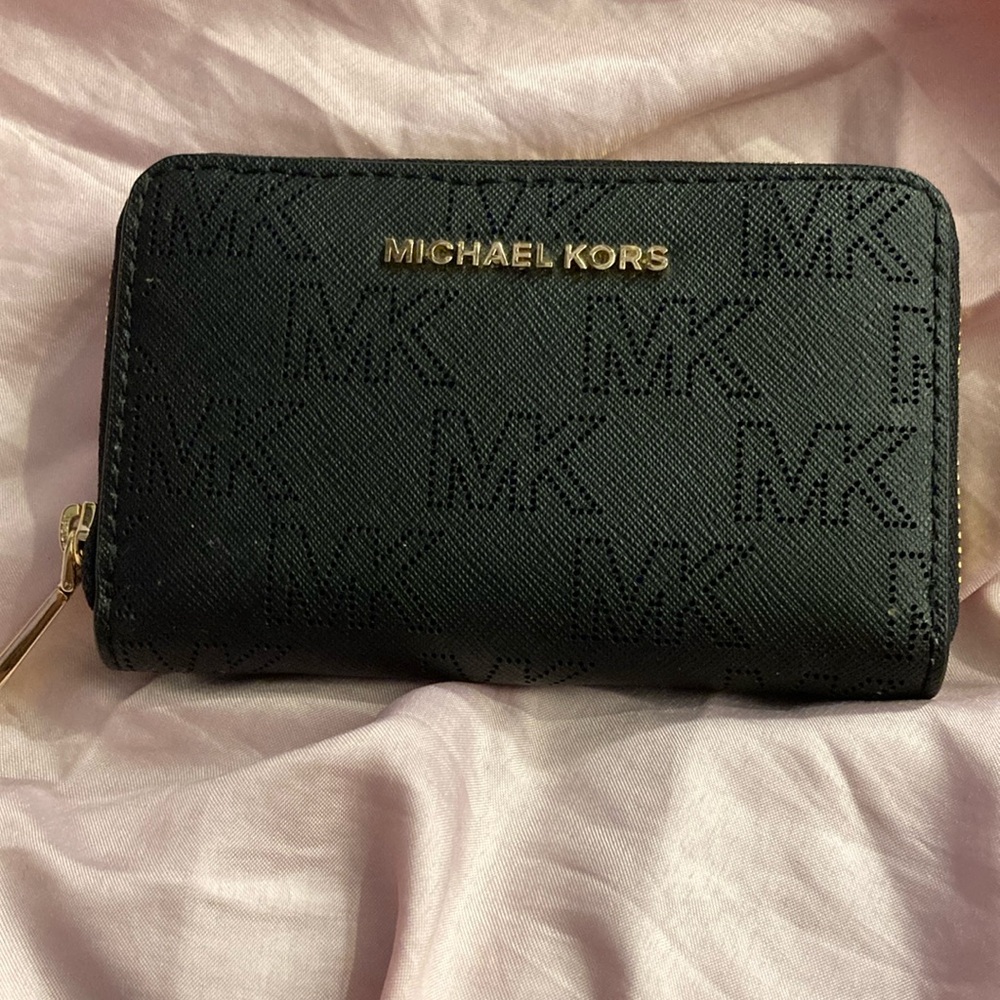 michael kors wallet